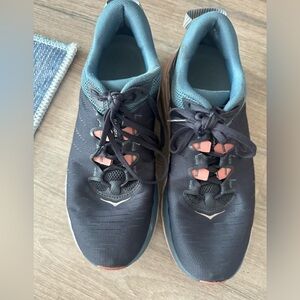 Hoka sneakers size 10.5
